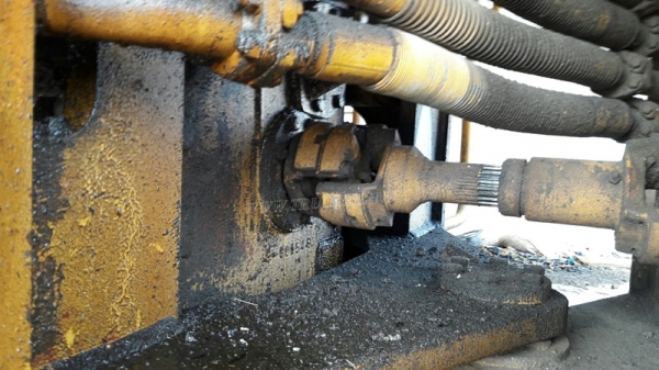 รถตัก FURUKAWA รุ่น FL 320 A SERIAL 5851 ขับเคลื่อนสองเพลา