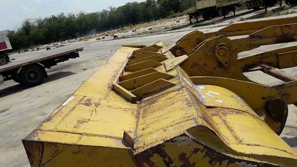 รถตัก FURUKAWA รุ่น FL 320 A SERIAL 5851 ขับเคลื่อนสองเพลา