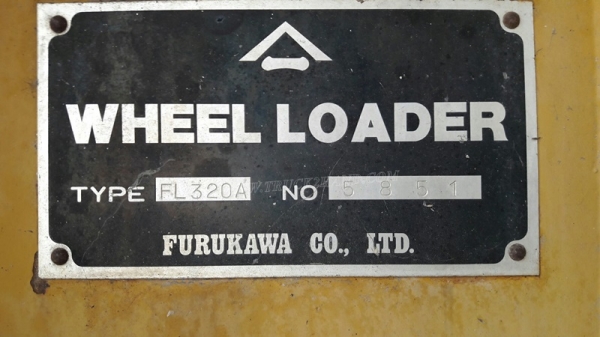รถตัก FURUKAWA รุ่น FL 320 A SERIAL 5851 ขับเคลื่อนสองเพลา