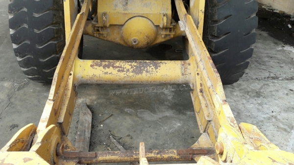 รถตัก FURUKAWA รุ่น FL 320 A SERIAL 5851 ขับเคลื่อนสองเพลา