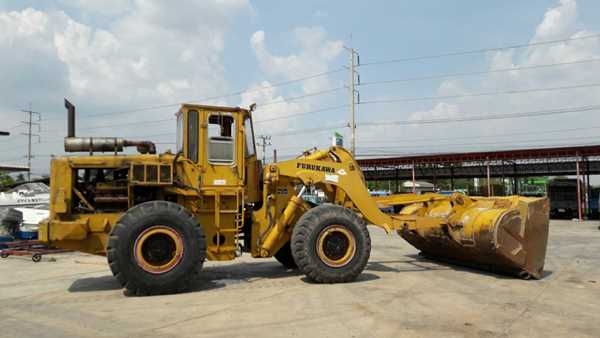 รถตัก FURUKAWA รุ่น FL 320 A SERIAL 5851 ขับเคลื่อนสองเพลา