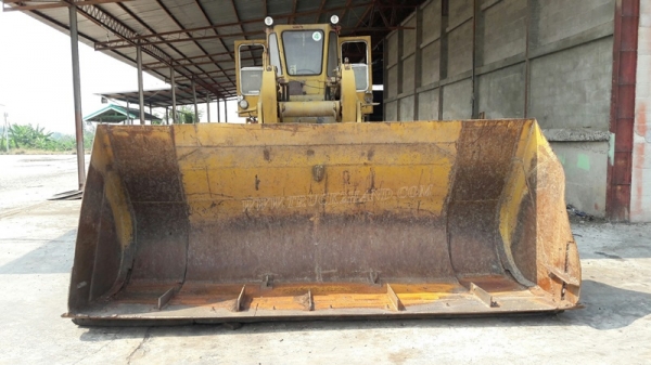 รถตัก FURUKAWA รุ่น FL 320 A SERIAL 5851 ขับเคลื่อนสองเพลา