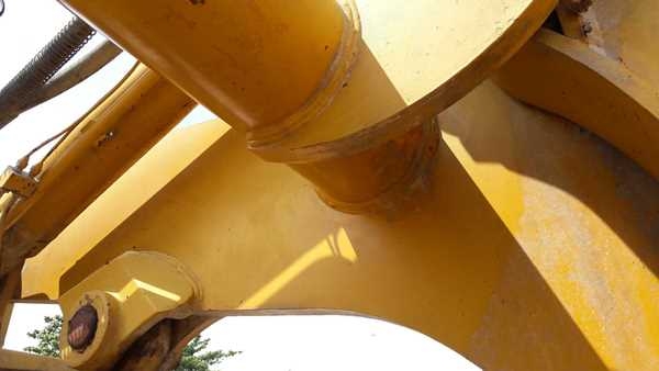 รถตัก FURUKAWA รุ่น FL 320 A SERIAL 5851 ขับเคลื่อนสองเพลา