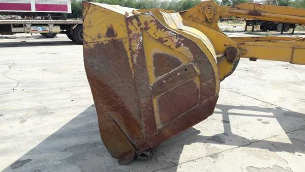 รถตัก FURUKAWA รุ่น FL 320 A SERIAL 5851 ขับเคลื่อนสองเพลา