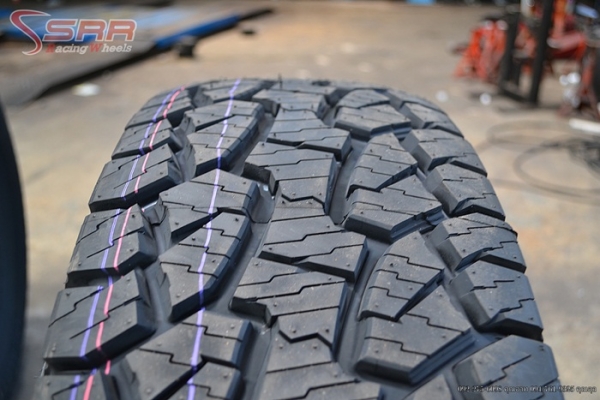 HANKOOK AT-M 265/75R16 ปี17 เส้นละ 3,900 บาท HANKOOK AT-M 265/75R16 ปี17 เส้นละ 3,900 บาท