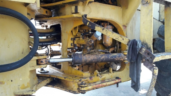 KOMATSU รุ่น WA400-1 SERIAL 10493 6 สูบ เทอร์โบ