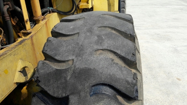 KOMATSU รุ่น WA400-1 SERIAL 10493 6 สูบ เทอร์โบ