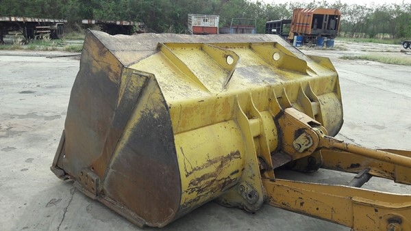 KOMATSU รุ่น WA400-1 SERIAL 10493 6 สูบ เทอร์โบ