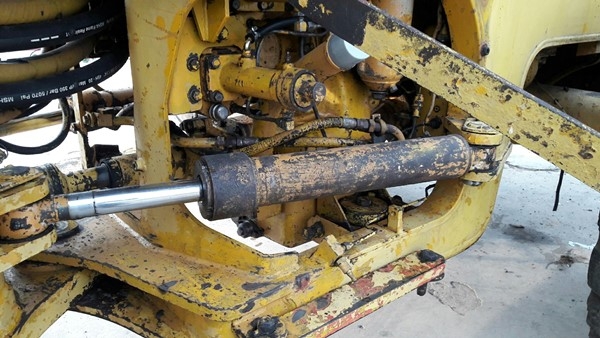 KOMATSU รุ่น WA400-1 SERIAL 10493 6 สูบ เทอร์โบ