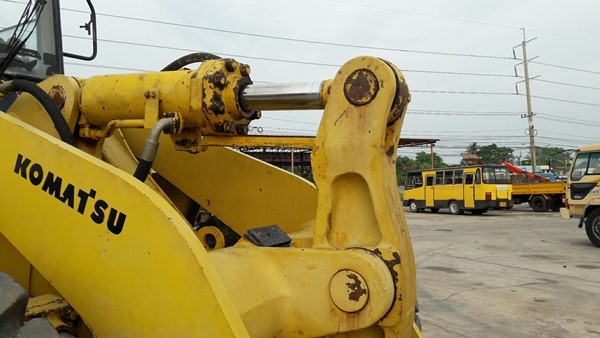 KOMATSU รุ่น WA400-1 SERIAL 10493 6 สูบ เทอร์โบ