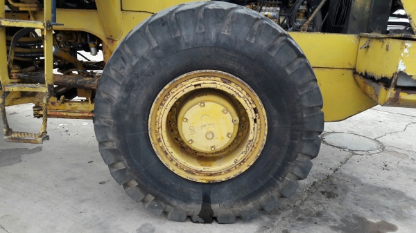 KOMATSU รุ่น WA400-1 SERIAL 10493 6 สูบ เทอร์โบ
