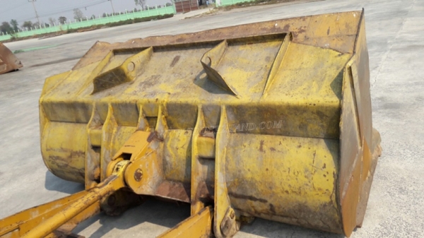 KOMATSU รุ่น WA400-1 SERIAL 10493 6 สูบ เทอร์โบ