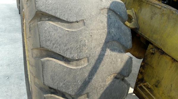 KOMATSU รุ่น WA400-1 SERIAL 10493 6 สูบ เทอร์โบ
