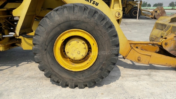 KOMATSU รุ่น WA400-1 SERIAL 10493 6 สูบ เทอร์โบ