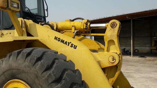 KOMATSU รุ่น WA400-1 SERIAL 10493 6 สูบ เทอร์โบ