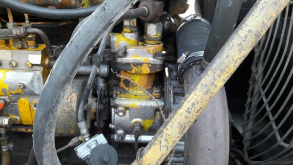 KOMATSU รุ่น WA400-1 SERIAL 10493 6 สูบ เทอร์โบ