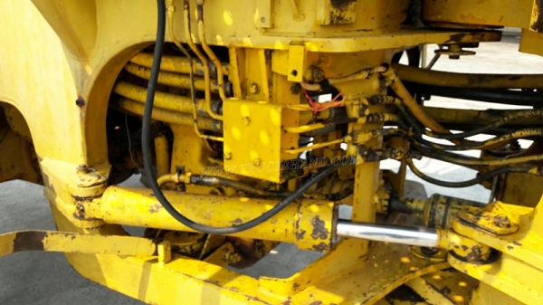 KOMATSU รุ่น WA400-1 SERIAL 10493 6 สูบ เทอร์โบ