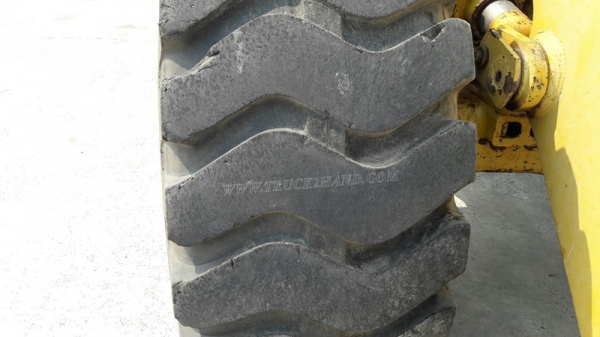 KOMATSU รุ่น WA400-1 SERIAL 10493 6 สูบ เทอร์โบ