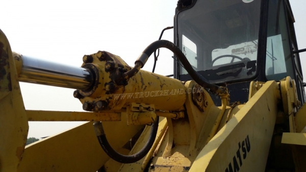KOMATSU รุ่น WA400-1 SERIAL 10493 6 สูบ เทอร์โบ