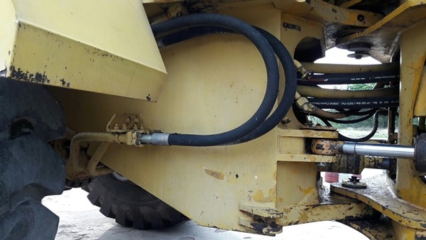 KOMATSU รุ่น WA400-1 SERIAL 10493 6 สูบ เทอร์โบ