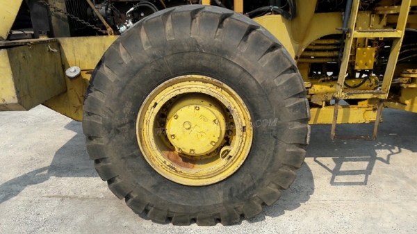 KOMATSU รุ่น WA400-1 SERIAL 10493 6 สูบ เทอร์โบ