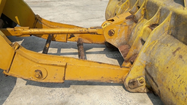 KOMATSU รุ่น WA400-1 SERIAL 10493 6 สูบ เทอร์โบ
