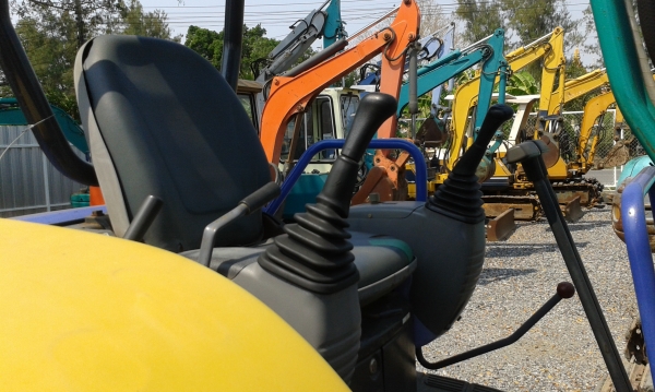 ต้องการขายรถขุดยี่ห้อ KOMATSU-PC-30MR-1รถนอกนำเข้าจากญี่ปุ่น ต้องการขายรถขุดยี่ห้อ KOMATSU-PC-30MR-1รถนอกนำเข้าจากญี่ปุ่น