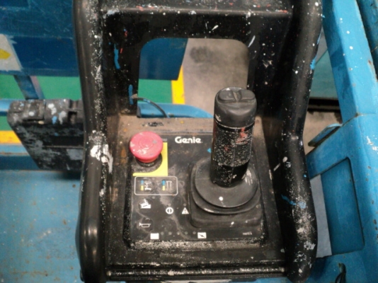 กระเช้าไฟฟ้า GENIE GS2032 # 60286 สูง 8 เมตร มือสองญี่ปุ่น