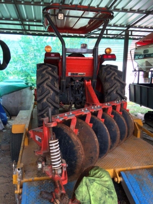 ขายคูโบต้า 47แรง ปี 57  เวลา 545ชั่วโมง อุปกรณ์ ดันหน้า+ผานพรวน พร้อมเล่ม