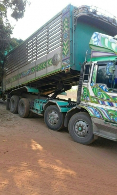 ขาย 1,550,000 HINO PROFAI K13C 335 แรง แม่ดั้ม 12 ล้อ ลูกดั้ม 3 คาน ยาว 7 ม. ดั้มเกษตร อู่พรชัย ช่วงล่าง ZM 10 น๊อต 8 เกียร์(รถอยู่ นครปฐม) 090-772-3710 090-772-3708