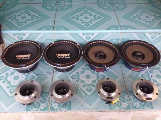 ขายตามรายการ 1..6.5นิ้ว(ตูดใหญ่)+แหลม มัดรวมขาย 1200 บาท 2..ฟร้อนไพโอเนียร์*fmได้อย่างเดียวขาย 350 บาท มือสองทุกชิ้น สนใจ0892425454 อยู่สระบุรี