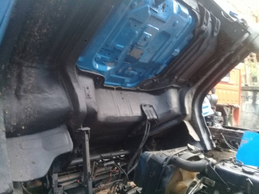 ISUZU NPR 115