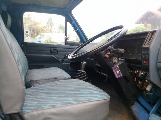 ISUZU NPR 115