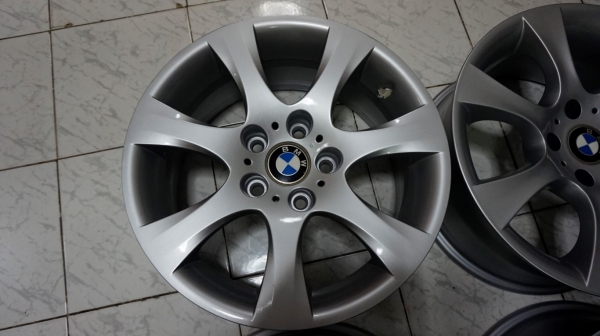 แม๊กซ์ BMW E90 ลาย Style 185 star spoke แม๊กซ์ BMW E90 ลาย Style 185 star spoke