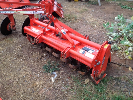 ขายโรตารี RX164E ใส่ 34-36 แรง พร้อมยอยพร้อมใช้ สภาพดีสีเดิมๆ