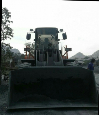 รถตักล้อยาง Doosan MEGA300-V เอกสารใบแจ้งจำหน่าย,รถPMและเช็คศูนย์ตลอด100\%,รถพร้อมใช้งาน,พร้อมขาย 084-5649130