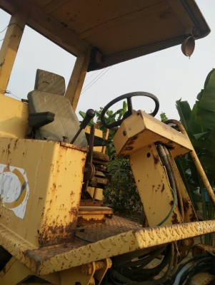 ขายรถบด Cat CS563 ขนาด 10 ตัน 2 เพลา สั่นสะเทือน เอกสารเล่มทะเบียน