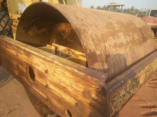 ขายรถบด Cat CS563 ขนาด 10 ตัน 2 เพลา สั่นสะเทือน เอกสารเล่มทะเบียน