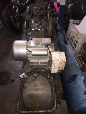 ขาย ปั๊มลมญี่ปุ่นโตชิบ่า 3 ลูกสูบ มือ2นำเข้ายังไม่ผ่านการใช้งานในไทย ขาย ปั๊มลมญี่ปุ่นโตชิบ่า 3 ลูกสูบ มือ2นำเข้ายังไม่ผ่านการใช้งานในไทย