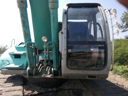 ขายแบคโฮ KOBELCO SK 200 MARK V แอร์ไฟฟ้า เล่มทะเบียนพร้อม สนใจโทร 081-970-1072