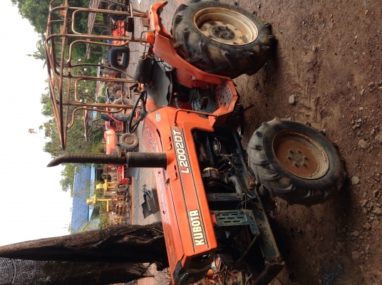 ขาย ด่วน!!! L2002. 4WD ตัวเปล่า เข้าร่องอ้อยได้ กว้าง1.20 เก่านอก เดิมๆ ราคา50000บ