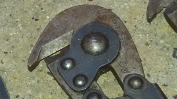 คีมปากนกแก้ว U.S.ยุคสงครามโลกครั้งที่2 คีมปากนกแก้ว U.S.ยุคสงครามโลกครั้งที่2