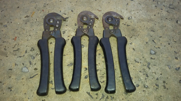 คีมปากนกแก้ว U.S.ยุคสงครามโลกครั้งที่2 คีมปากนกแก้ว U.S.ยุคสงครามโลกครั้งที่2