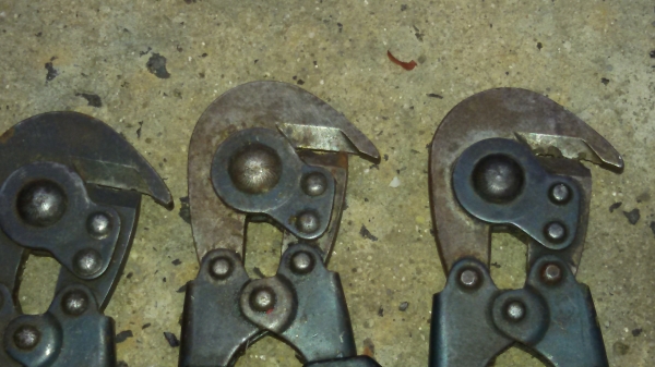 คีมปากนกแก้ว U.S.ยุคสงครามโลกครั้งที่2 คีมปากนกแก้ว U.S.ยุคสงครามโลกครั้งที่2