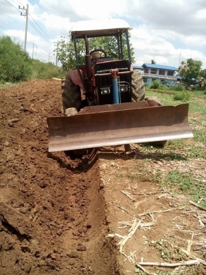 ขายรถไถMTZ-80 พร้อมใบดันหน้า 135000