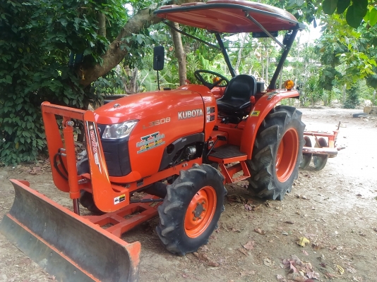 ขายรถไถคูโบต้า 36 แรง อุปกรณ์2ชิ้น