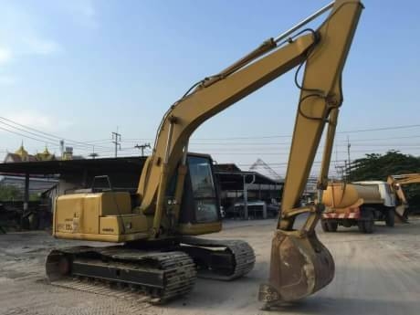 KOMATSU PC120-6