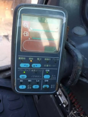 KOMATSU PC120-6