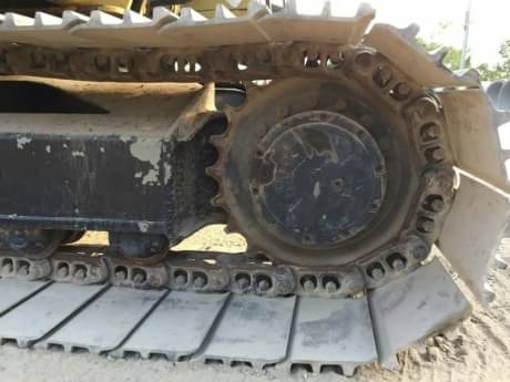 KOMATSU PC120-6