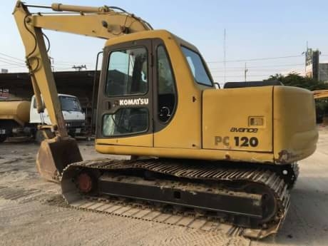 KOMATSU PC120-6